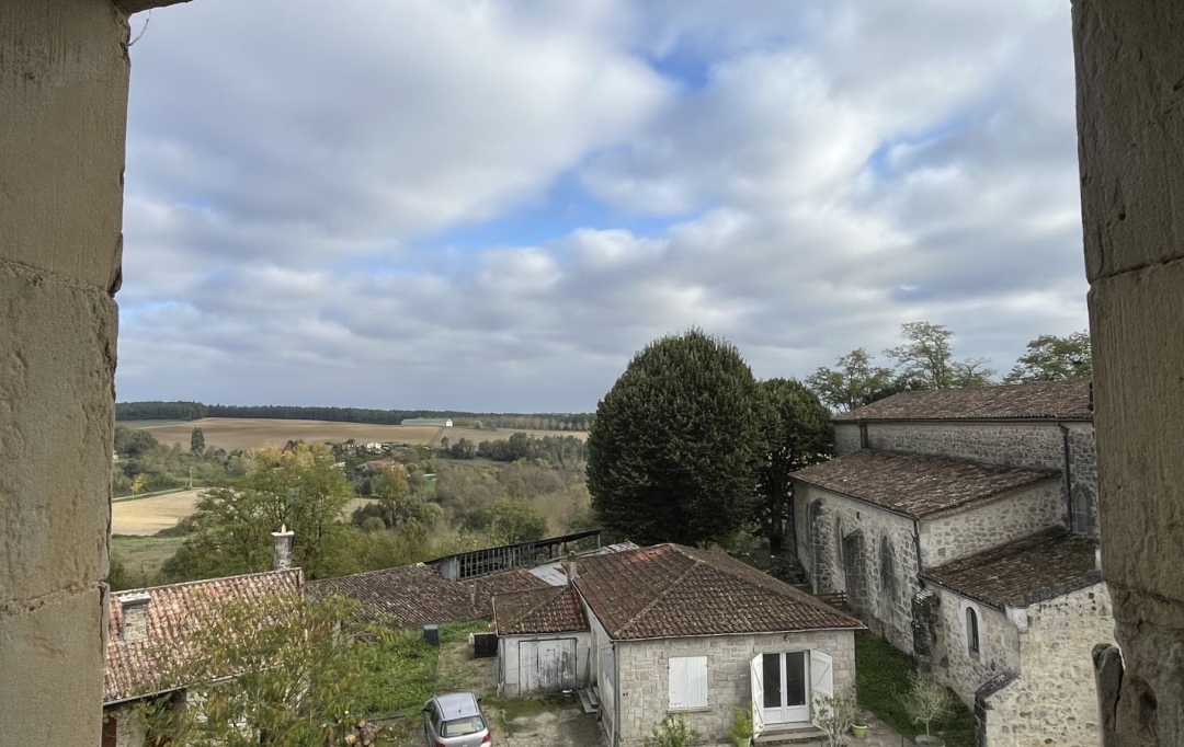 L`AUTRE AGENCE : Maison / Villa | VERTEUIL-D'AGENAIS (47260) | 200 m2 | 49 000 € 